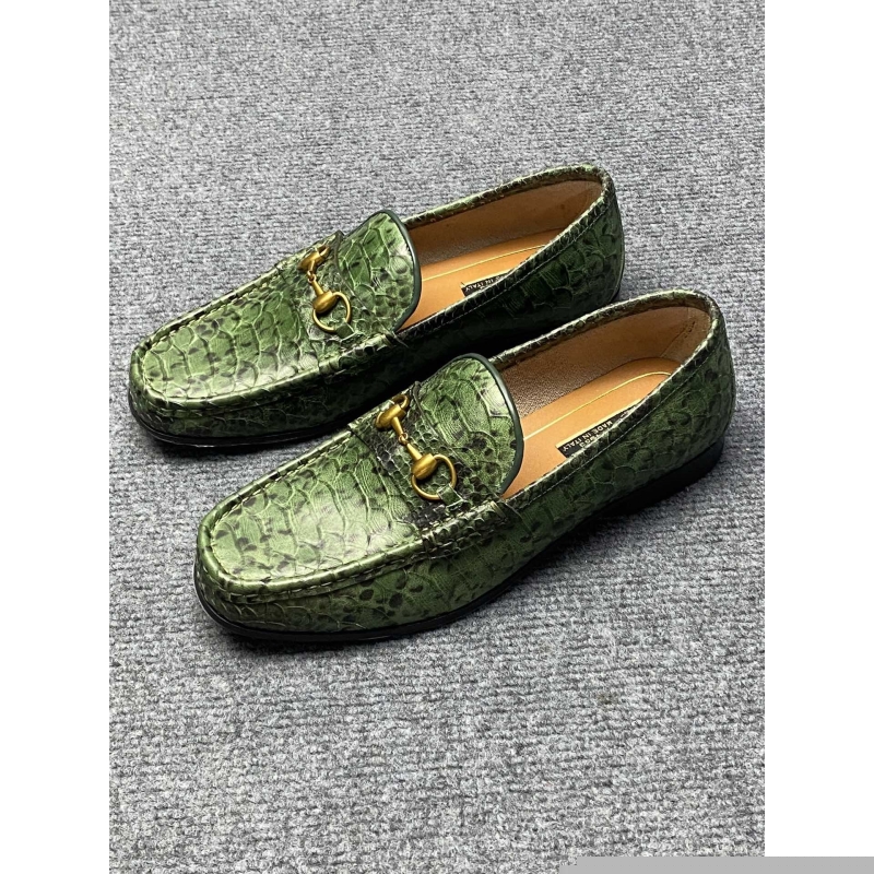 G*u*i leather shoes
